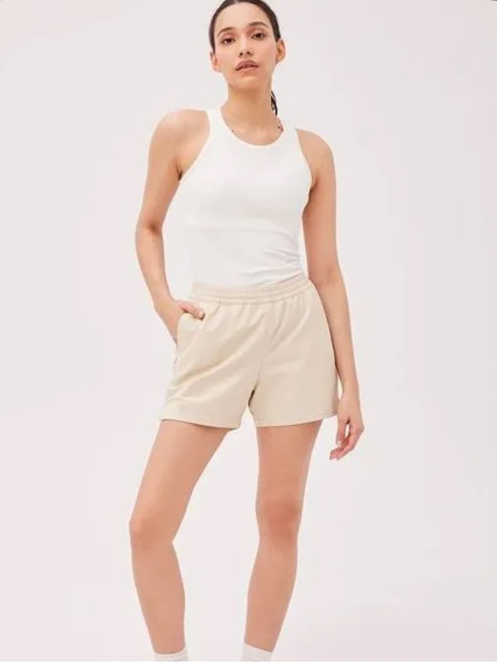 RARE Outdoor Voices Calcite Rectrek 4"
Shorts like new- worn once